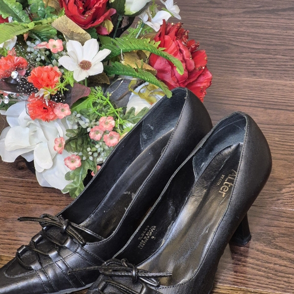 Chic Black Women's Shoes - Picture 6 of 15